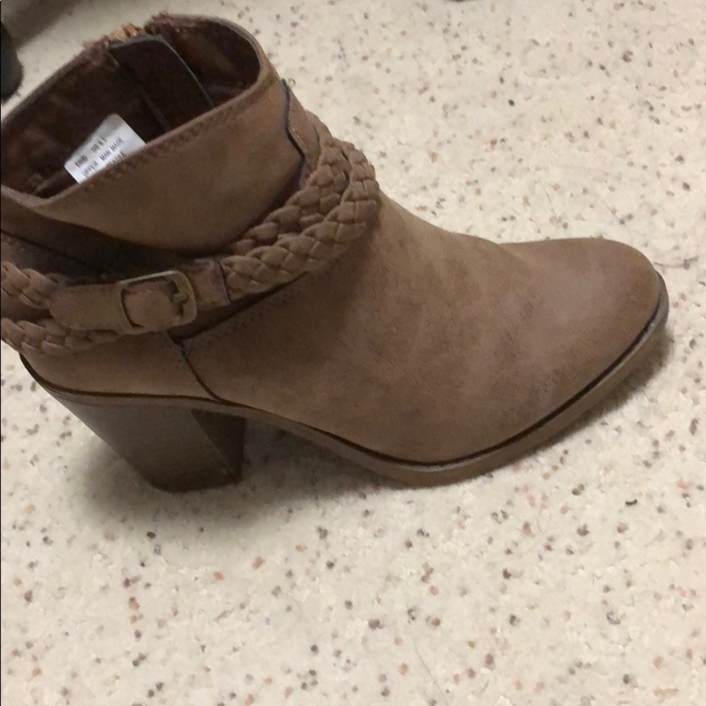 No parking boot heel